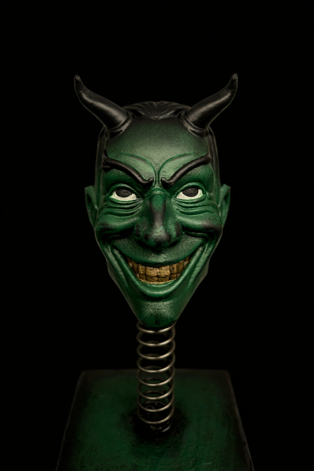 Green Satan springer - Image 3